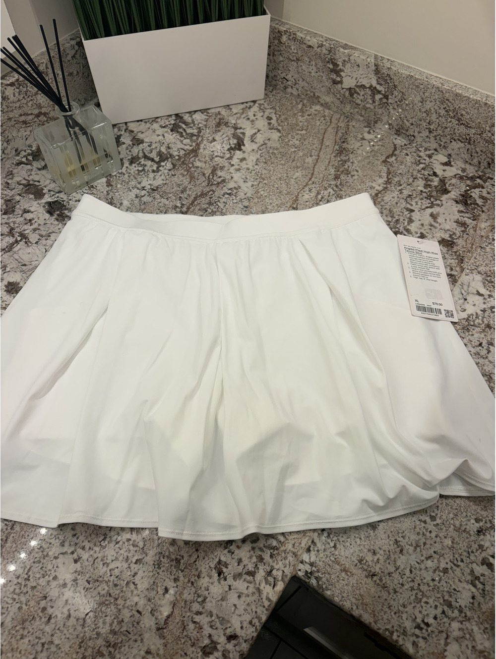 NWT Lululemon Angled-Pleat High-Rise Tennis Skirt size XL in white